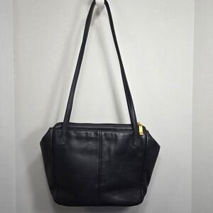 Stone Mountain Black Soft Smooth Leather Shoulder Cross Body Bag